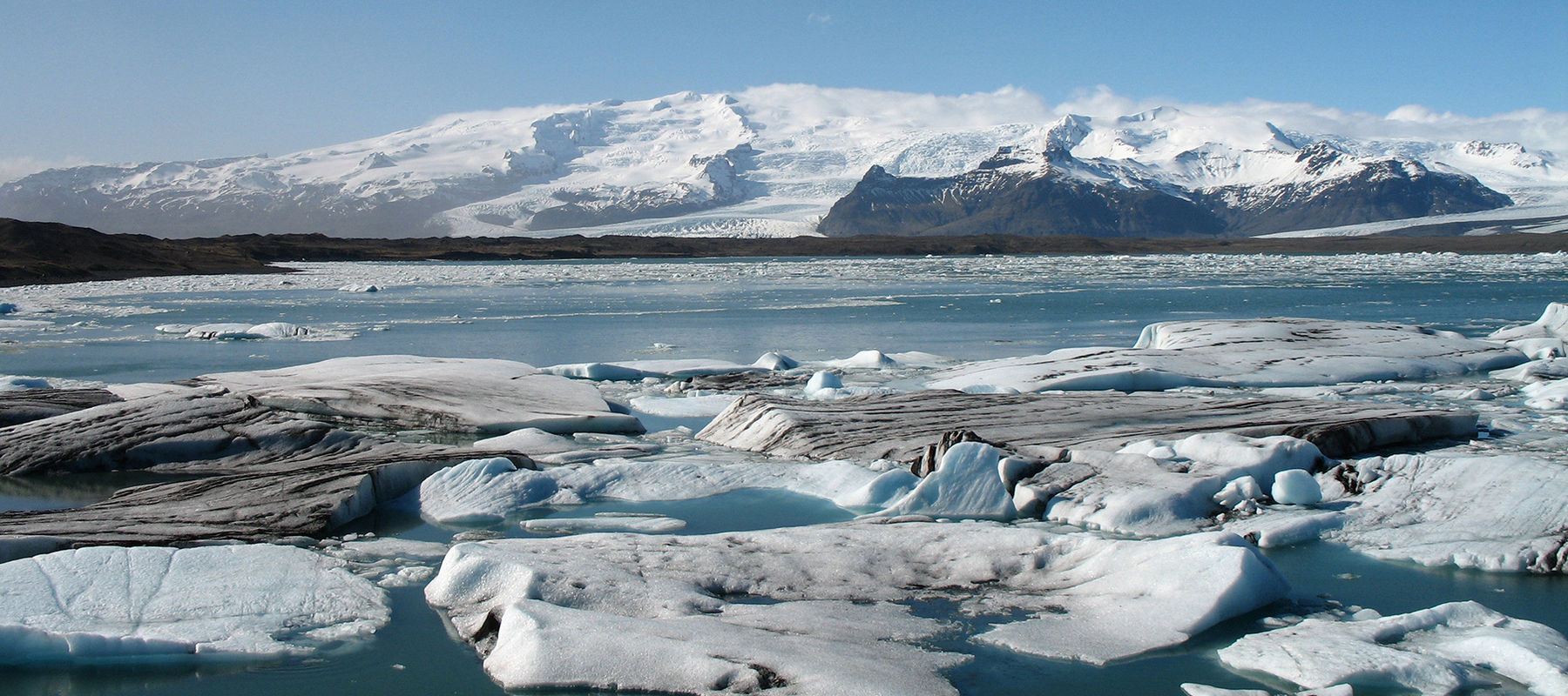 Icebergs at Jokulsarlon glacial lagoon, Iceland - day tour